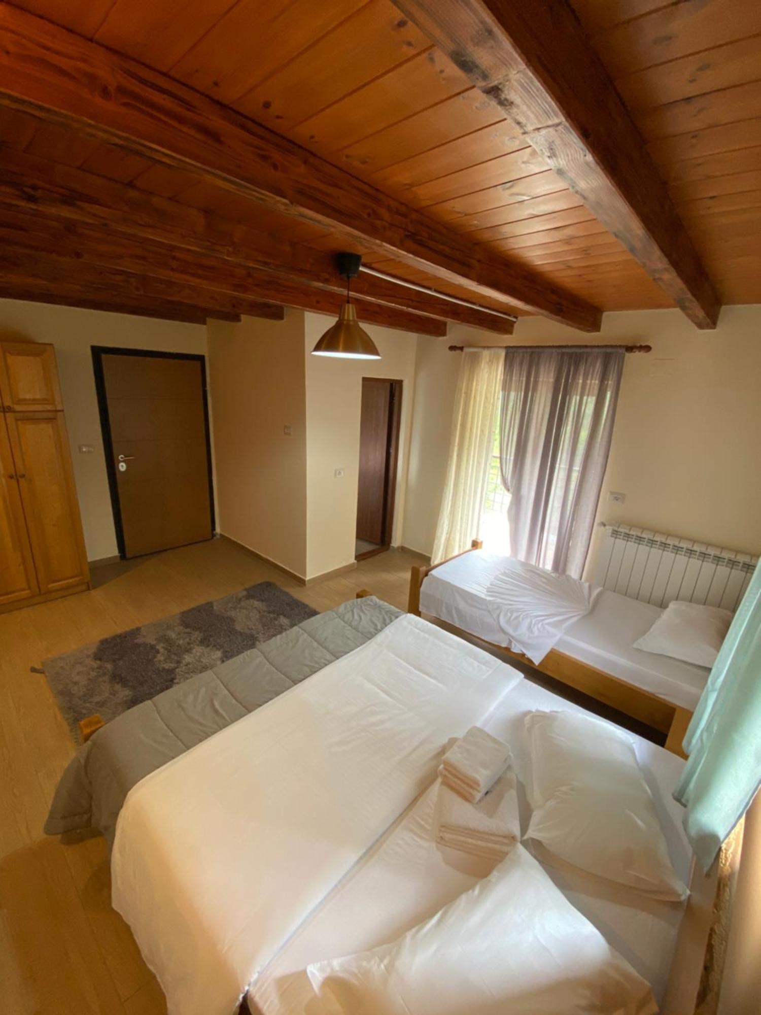 Gegest Hotel 泰斯 外观 照片